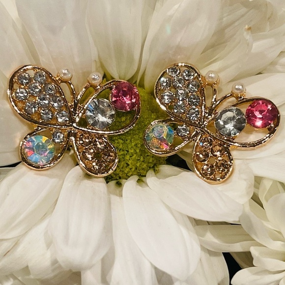 Woman's Girls Rhinestone & Faux Pearl Butterfly Design Gold Tone Earrings - Picture 5 of 10